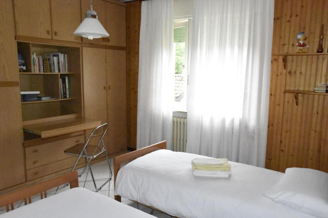 Casa Vacanza Dolcevita Averara エクステリア 写真