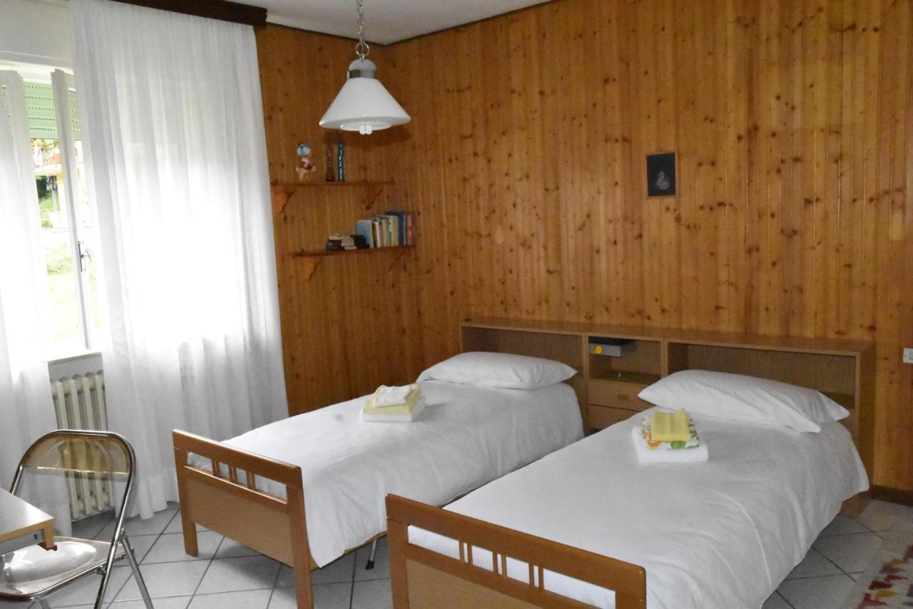 Casa Vacanza Dolcevita Averara エクステリア 写真